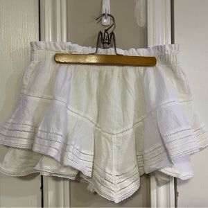 Aerie Skort BRAND NEW with tags size Large in White